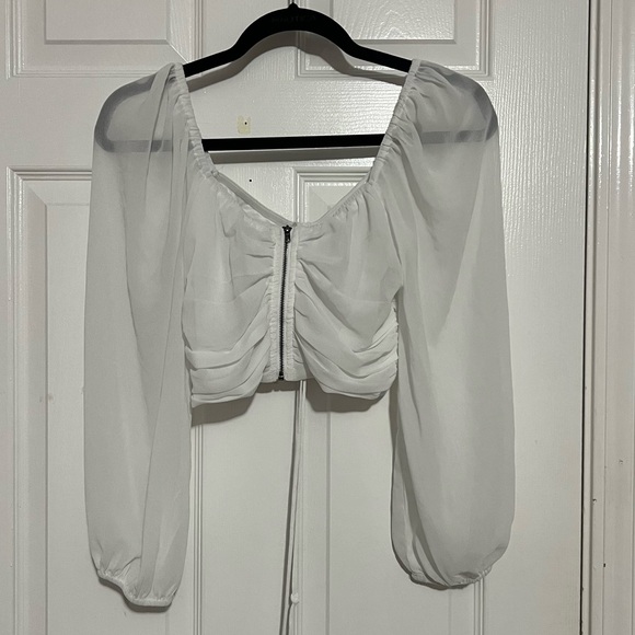 super cute blouse - Picture 4 of 5